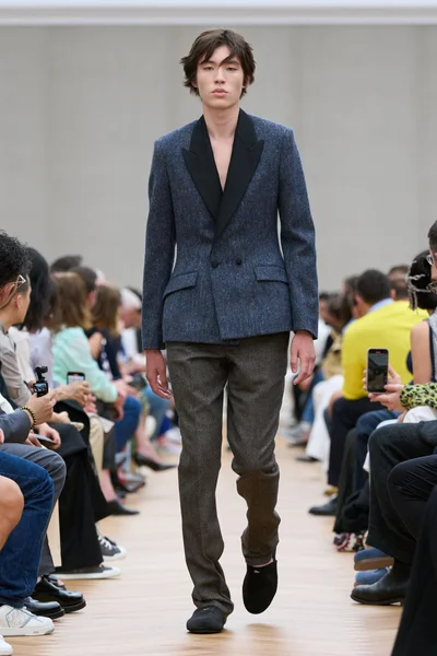 Look 52